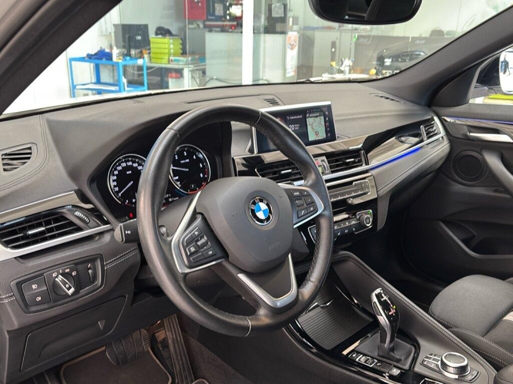 BMW X2 18 d SCR Business X xDrive Steptronic