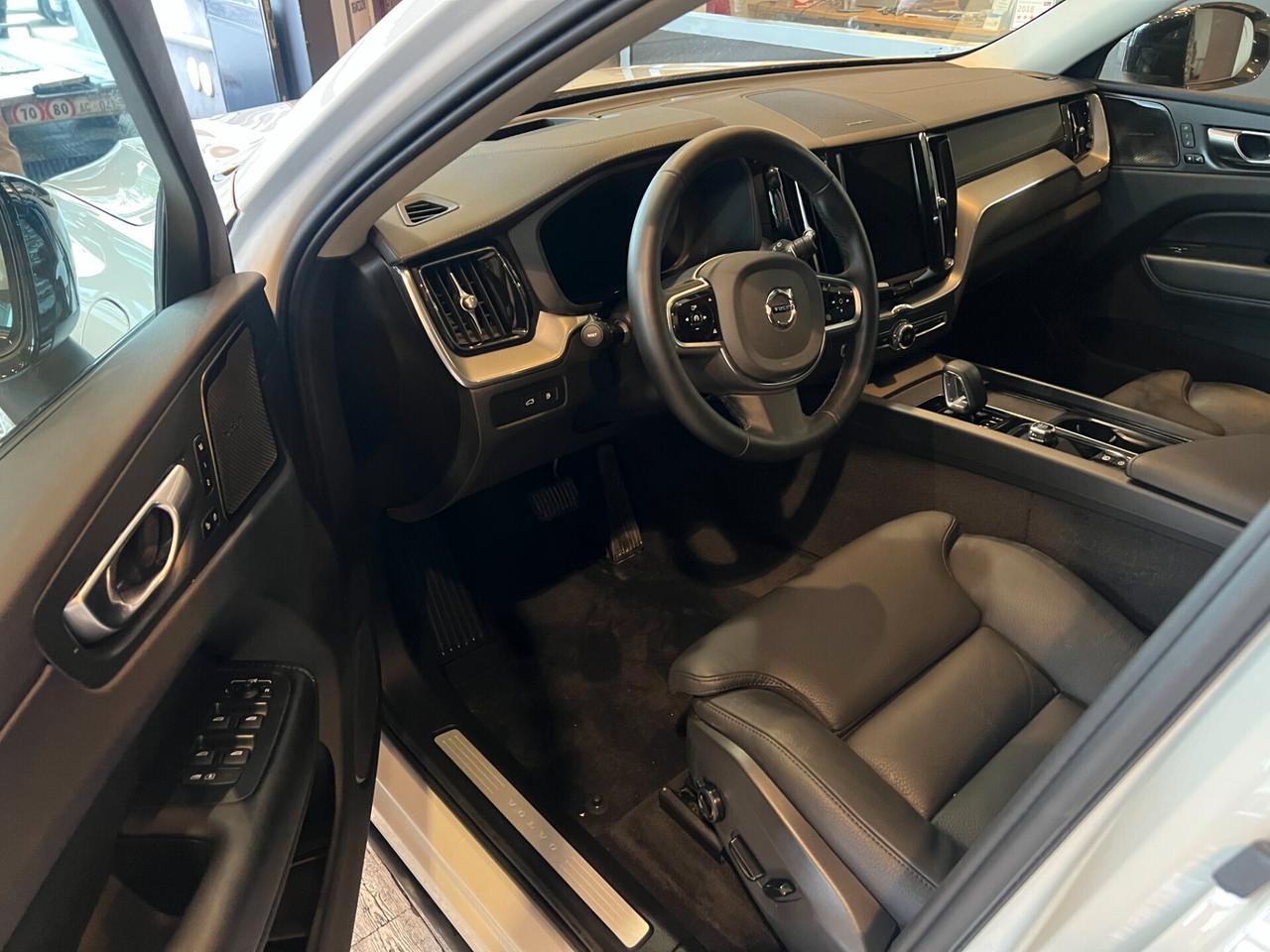 Volvo XC 60 T6 Plug-in hybrid AWD /DA RIPRISTINARE