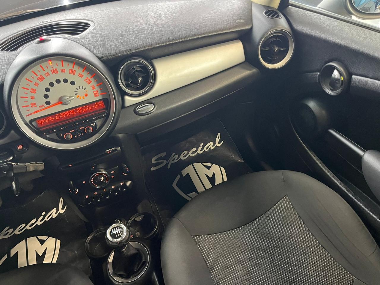 Mini 1.6 16V Cooper D OK NEOPATENTATI