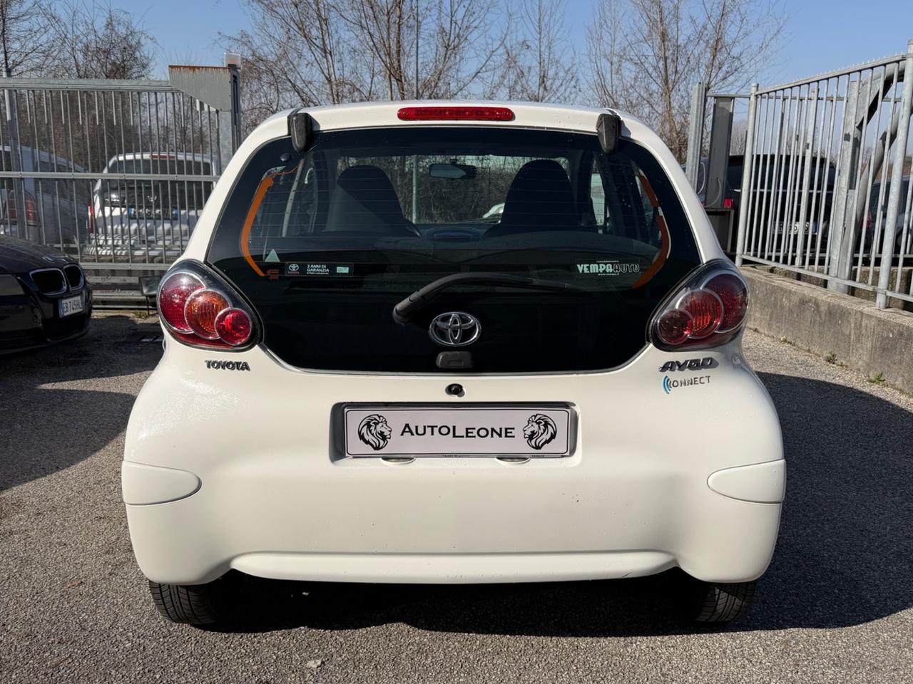 Toyota Aygo 1.0 12V VVT-i 5 porte Connect