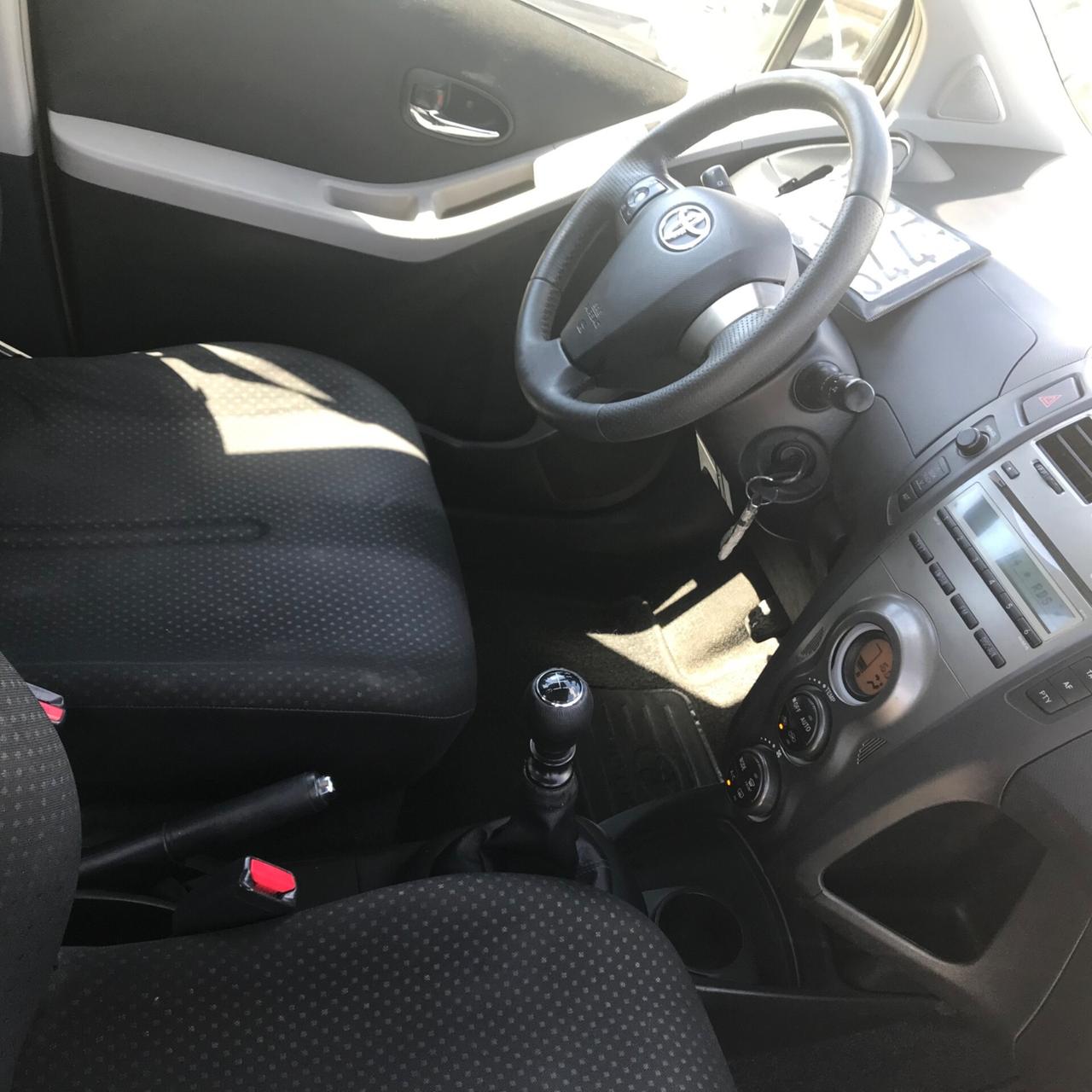 Toyota Yaris 1.3 5 porte Sol