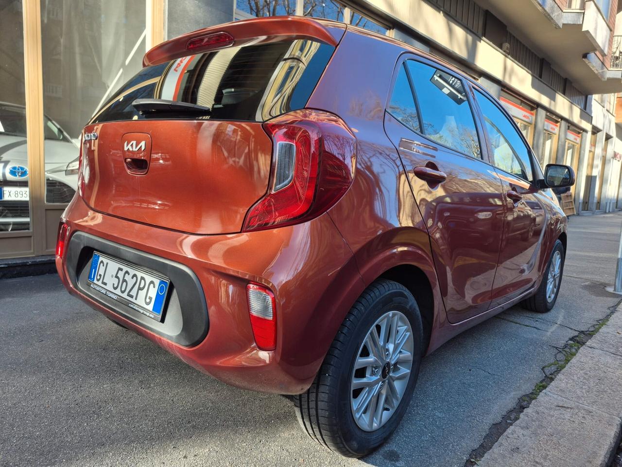 Kia Picanto 1.0 12V 5 porte Urban