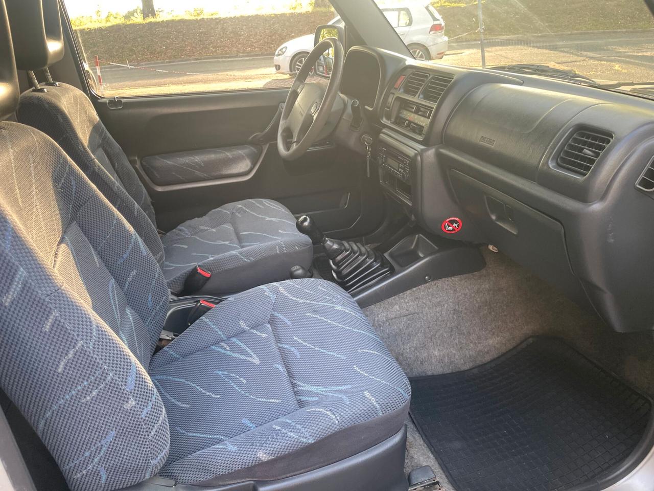 Suzuki Jimny 1.3i 16V cat 4WD JLX