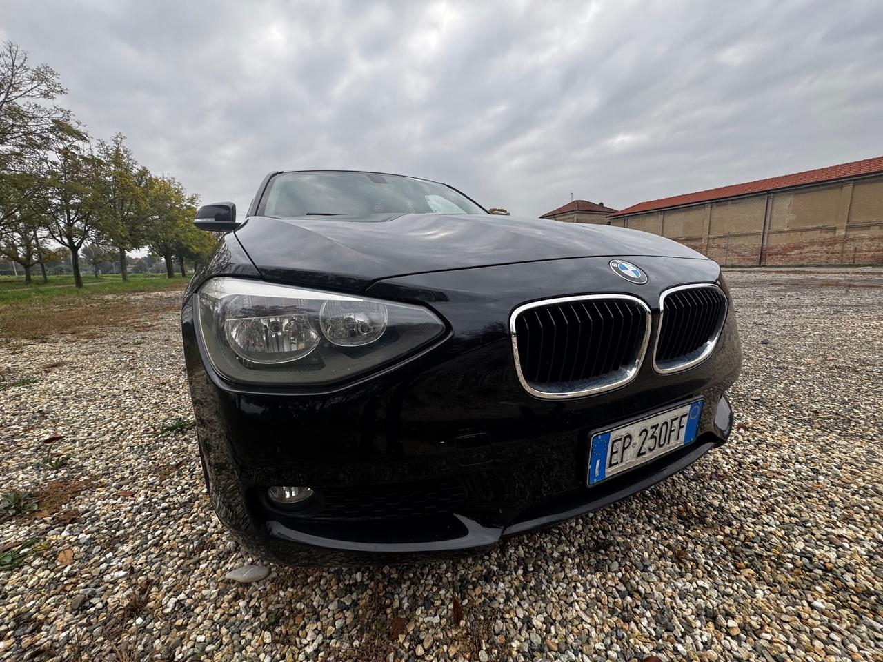 Bmw 116 116d 5p. Urban