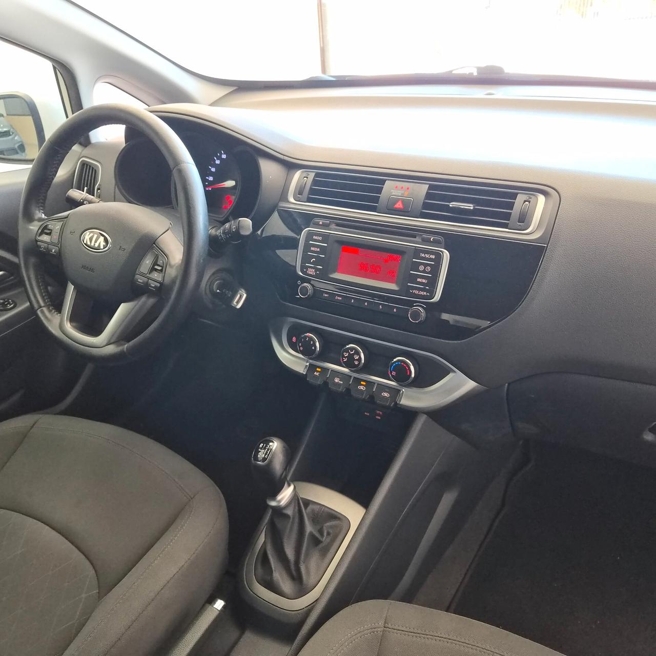 Kia Rio 1.1 CRDi 5p.S&S High Tech