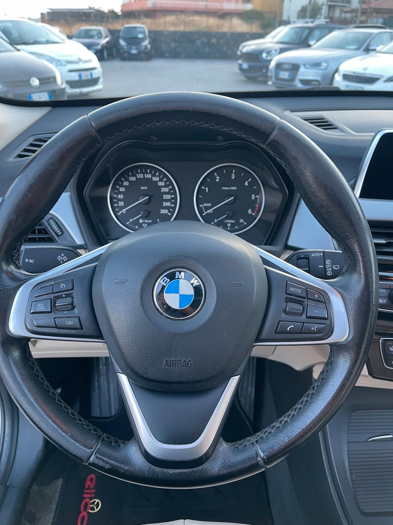 Bmw X1 xDrive20d 190cv tettuccio apribile