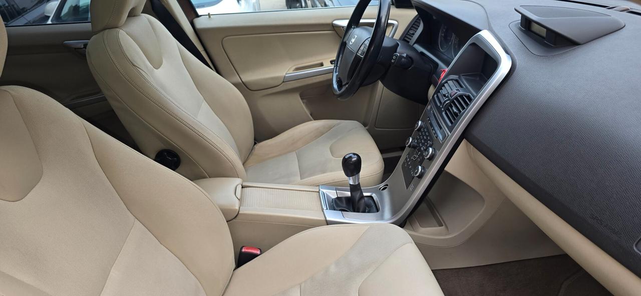 Volvo XC 60 XC60 D5 AWD Kinetic