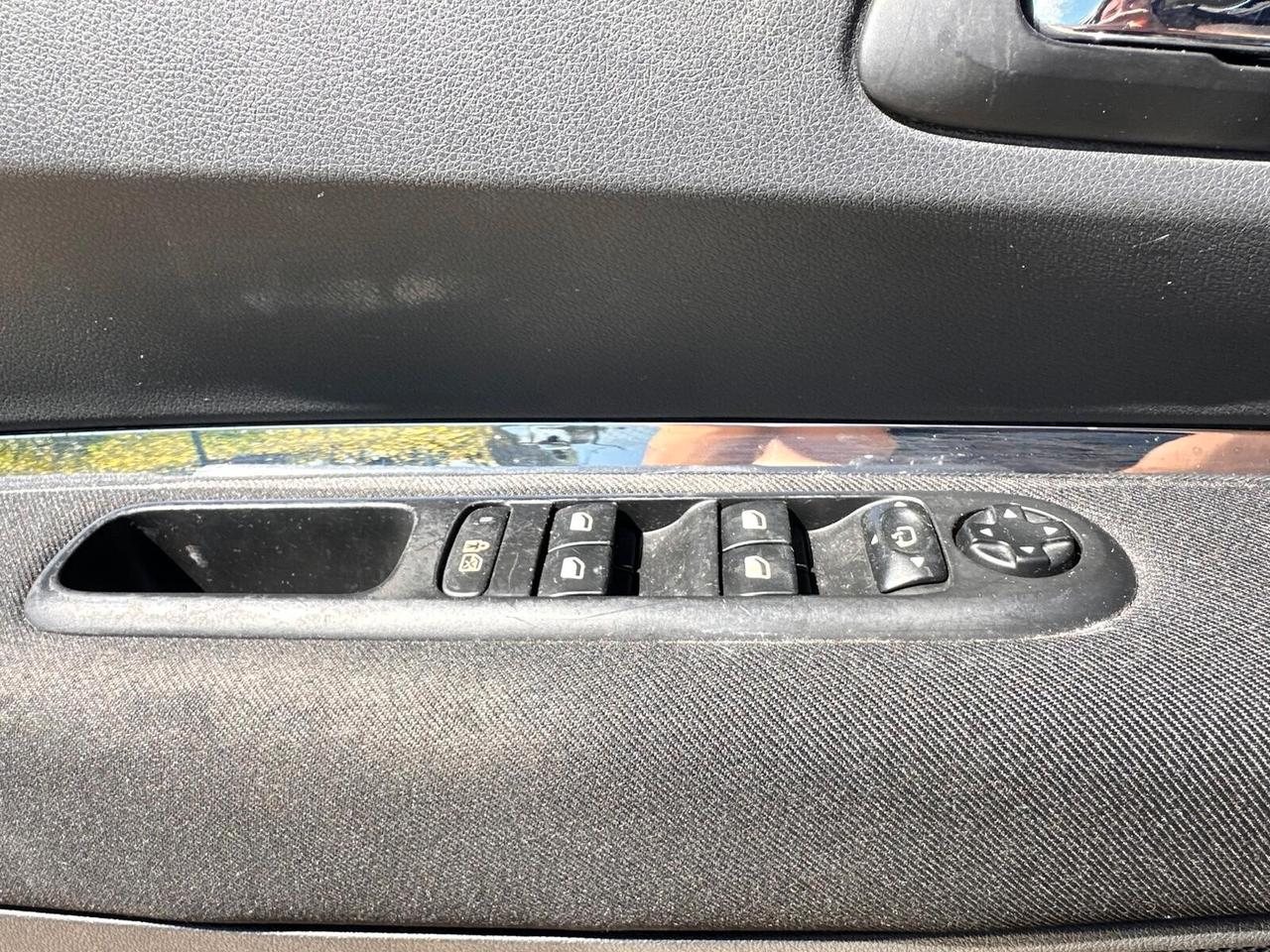 Peugeot 5008 1.6 HDi 112CV Tecno