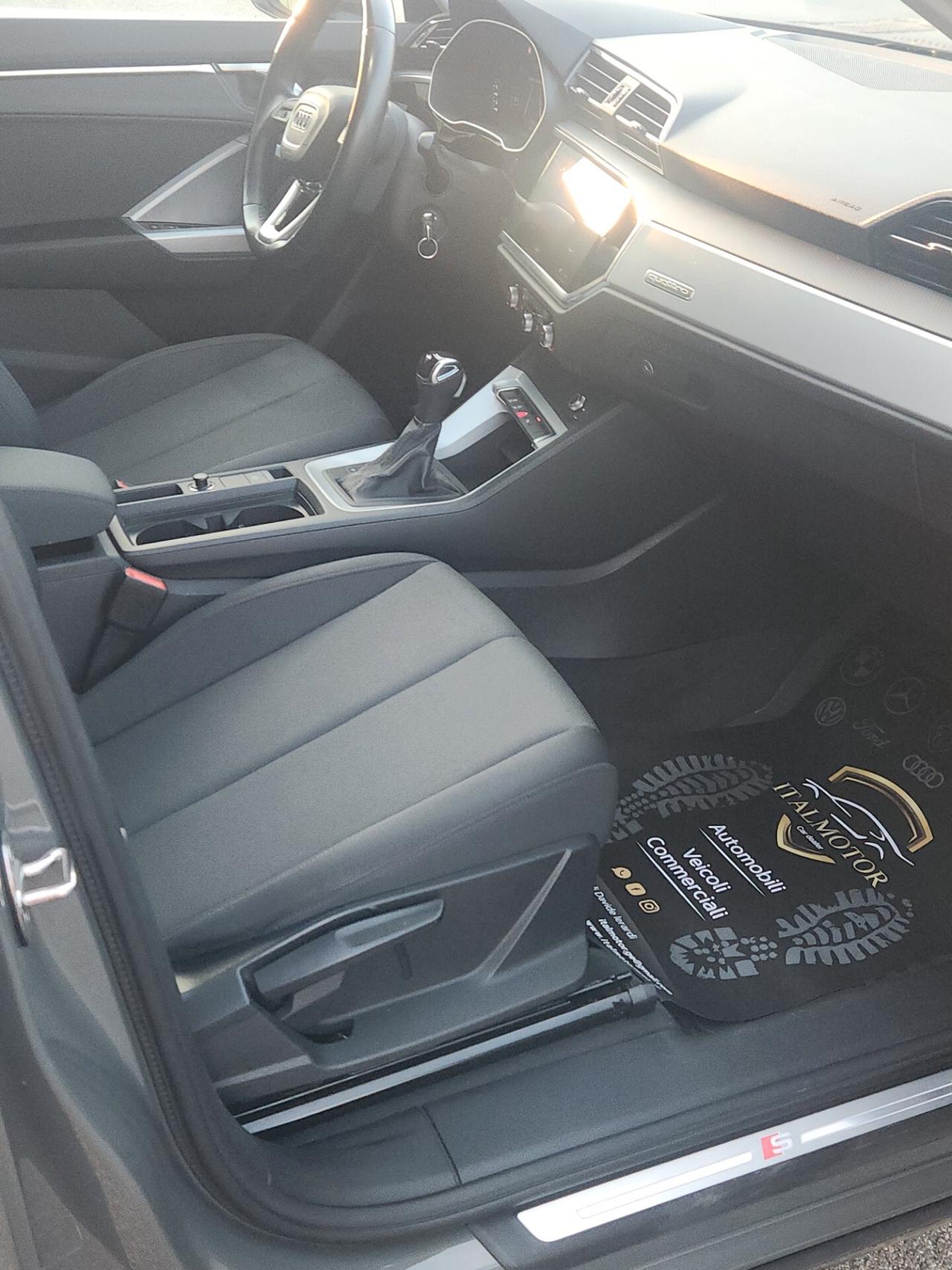 Audi Q3 35 2.0 TDI S LINE EDITION QUATTRO S TRONIC