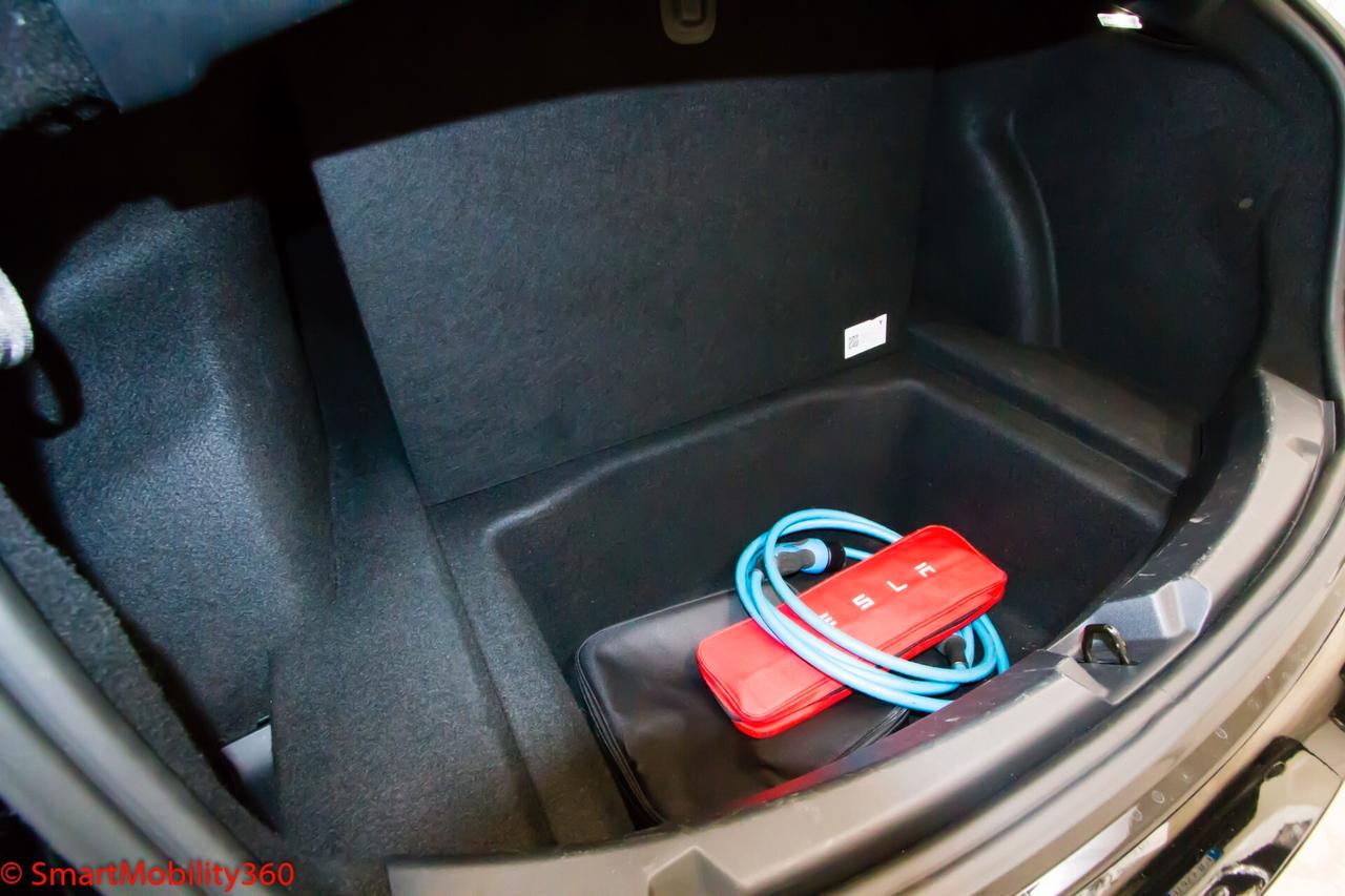 Tesla Model 3 Long Range Dual Motor AWD - Promo finanziamento: 2.500 € di anticipo e 413 €/mese!