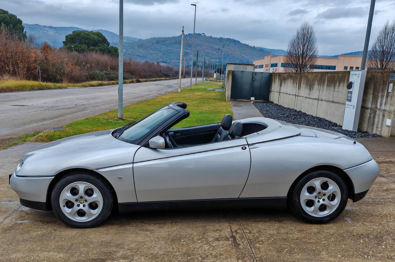 Alfa Romeo GTV Spider 2.0i 16V