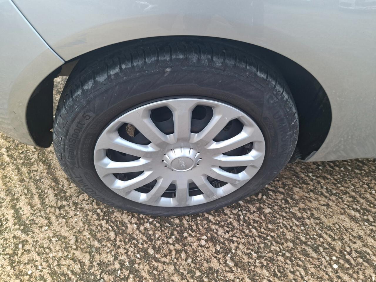 Ford Fiesta 1.5 TDCi 75CV 5 porte