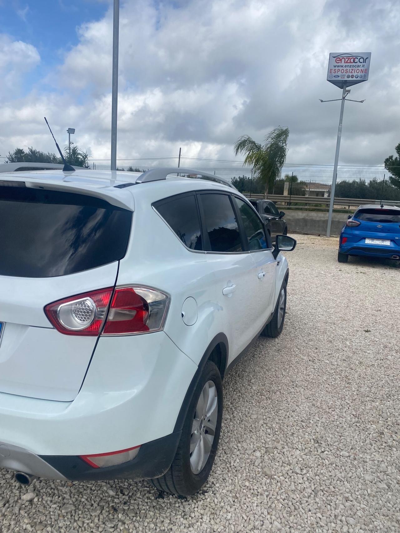 Ford Kuga Kuga+ 2.0 TDCi 140 CV 2WD DPF