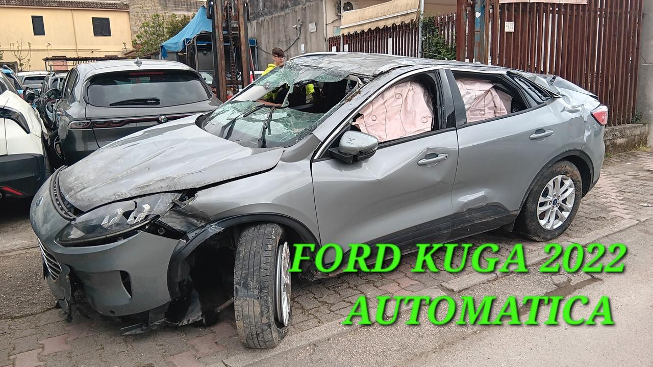 Ford Kuga incidentata sinistrata mondialcars 022