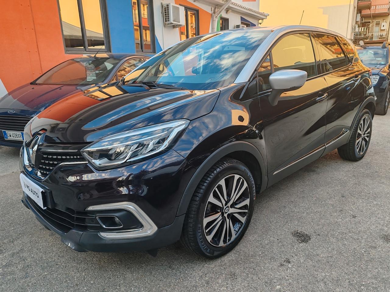 Renault Captur dCi 8V 110 CV Start&Stop Energy Initiale Paris