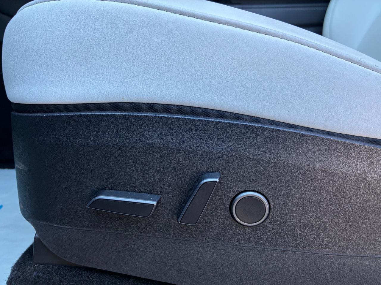 Tesla Model Y Long Range Dual Motor Aziendale
