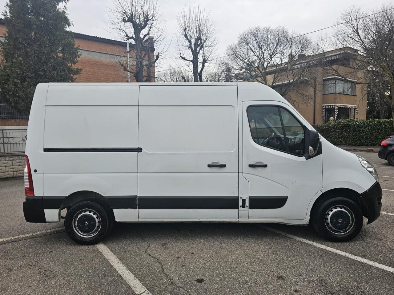 Renault Master 2.2 DCi 125cv Furgone*Clima*Euro5*