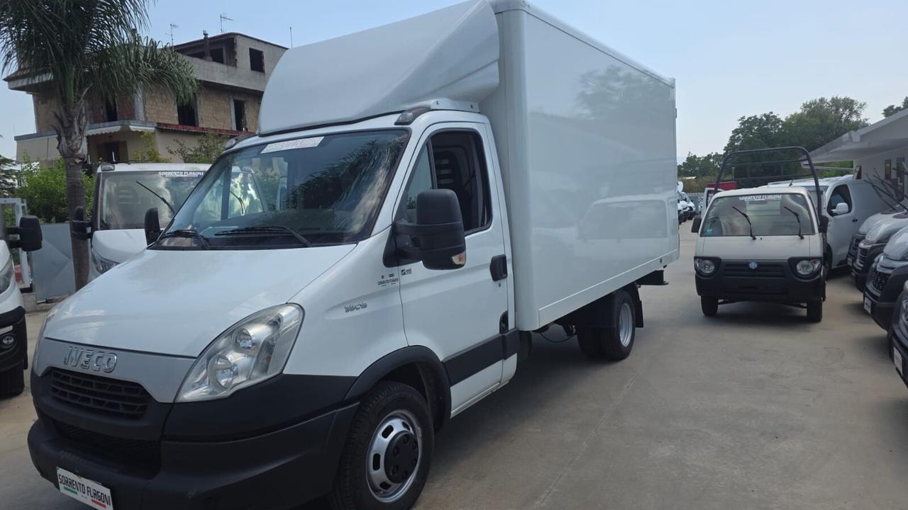 Iveco DAILY 35C15 -P. 3750 - 3.0 MJT 150 CV