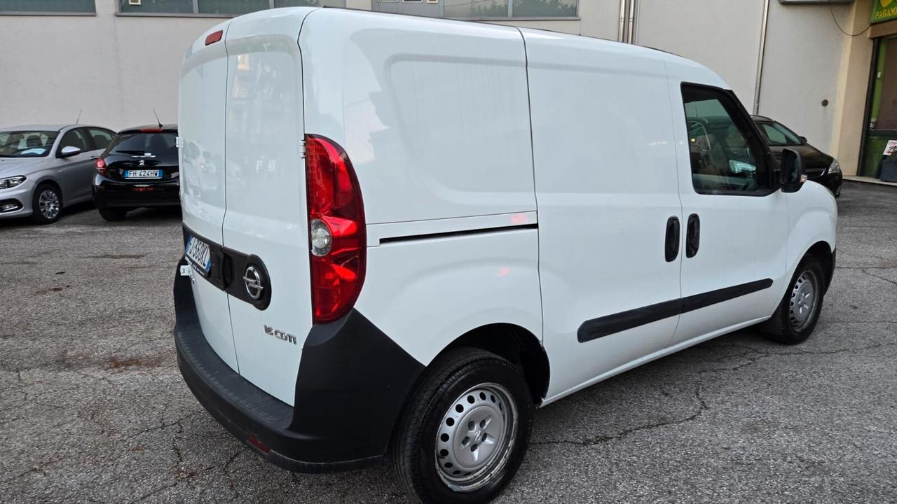 Opel Combo 1.6 CDTI 105CV Van (1000kg)Diesel E6