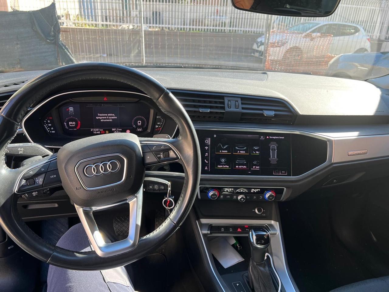 Audi Q3 40 TDI quattro S tronic Business Advanced