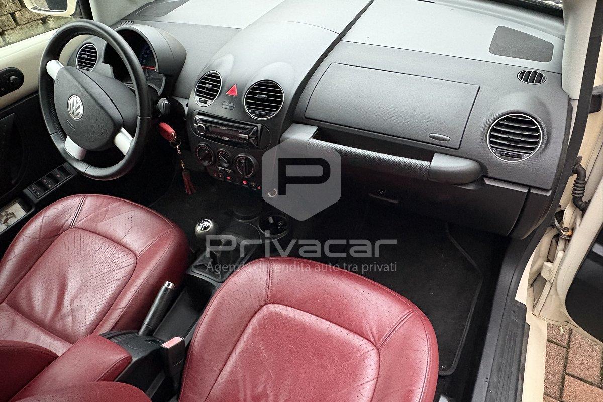 VOLKSWAGEN New Beetle 1.9 TDI 105CV Cabrio Lim. Red Edt.