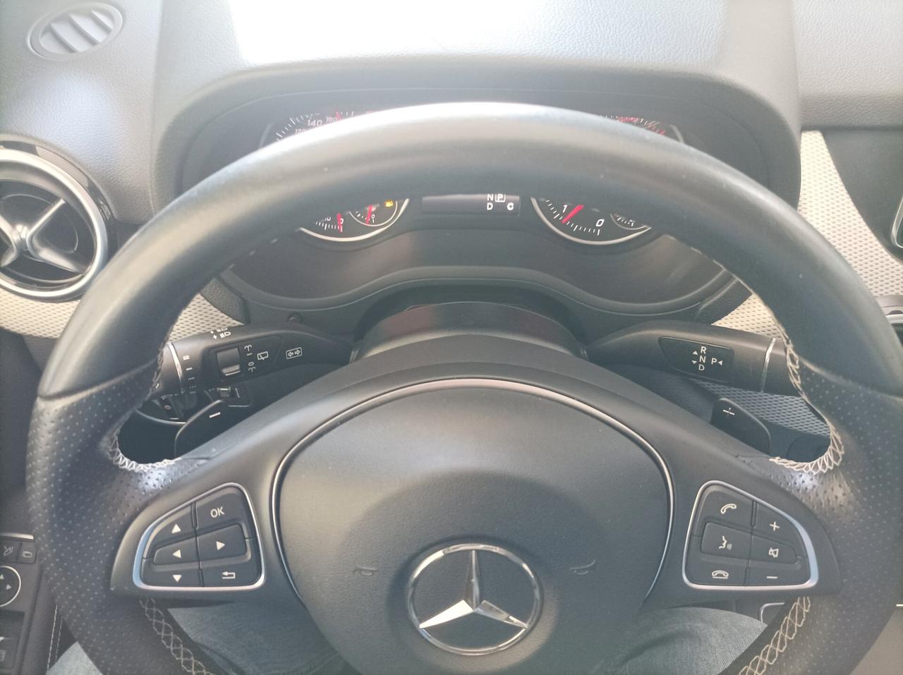 Mercedes-benz B 180 d CV 109 Automatic Sport 05/2016