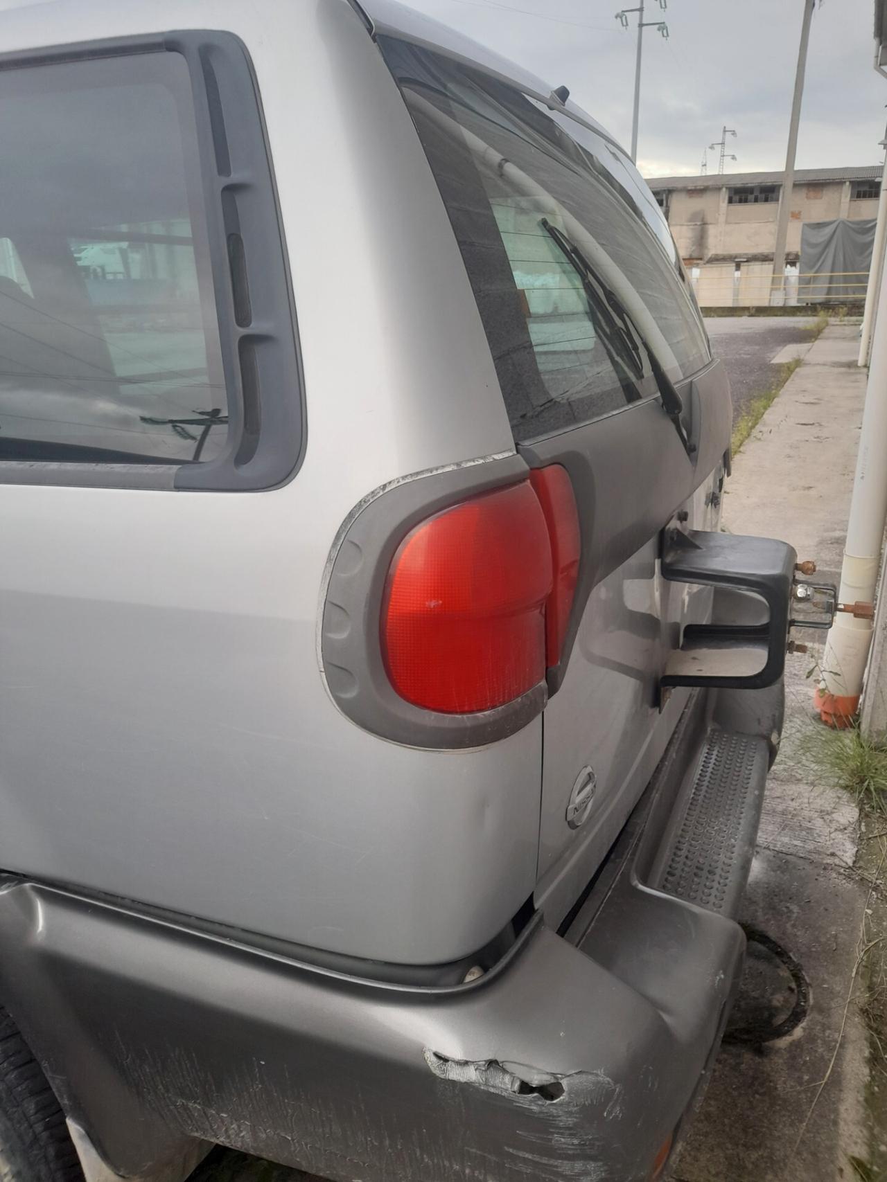 Nissan Terrano II 3.0 DiT 5 porte Adventure