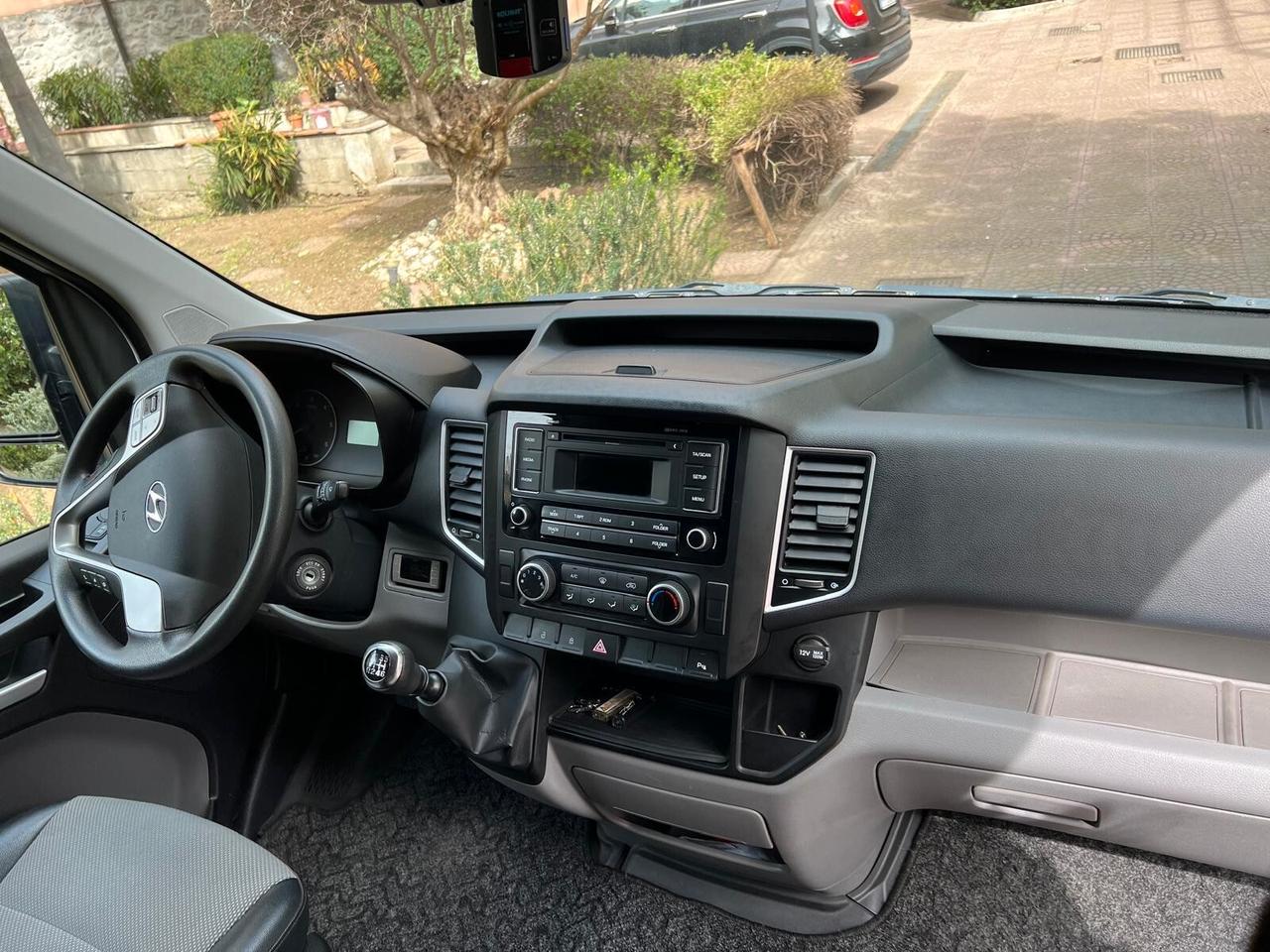 Hyundai H350 2.5 CRDI PL-TN 150cv