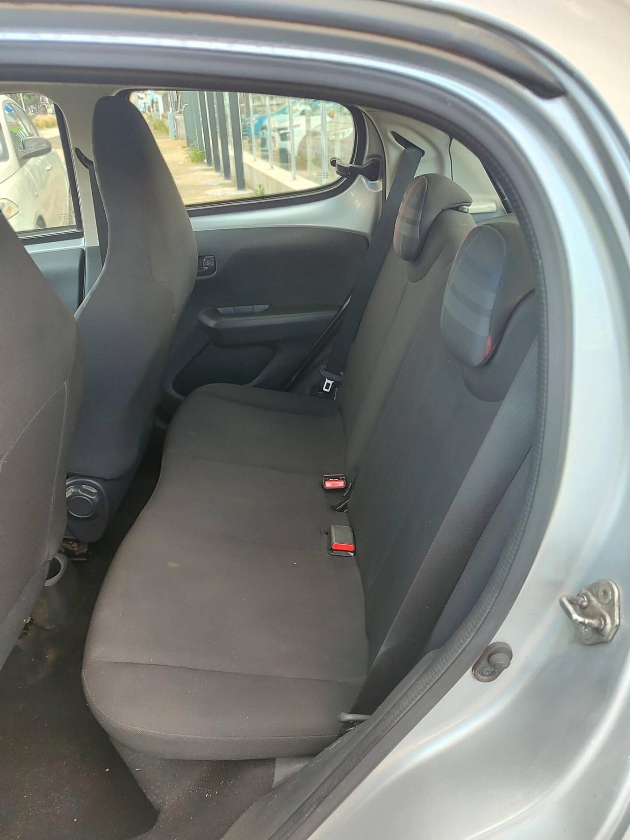 Peugeot 108 PureTech 82 5 porte Allure