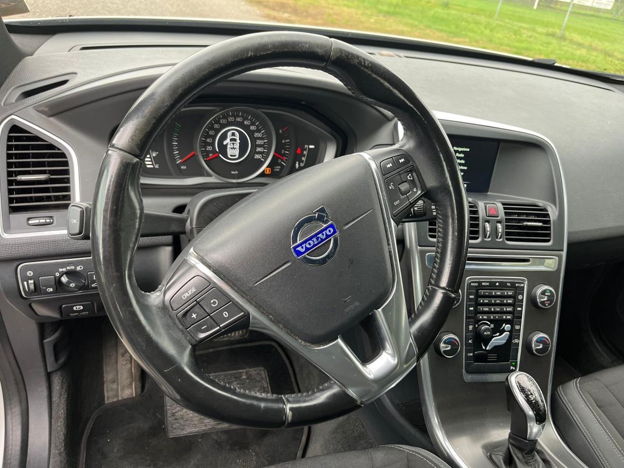 Volvo XC 60 XC60 D5 AWD Geartronic Kinetic