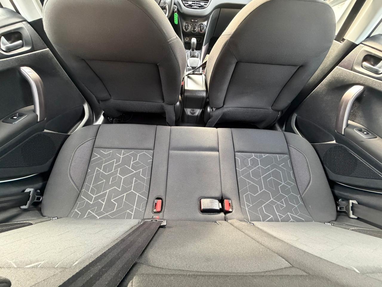 Peugeot 2008 PURETECH 82 ALLURE