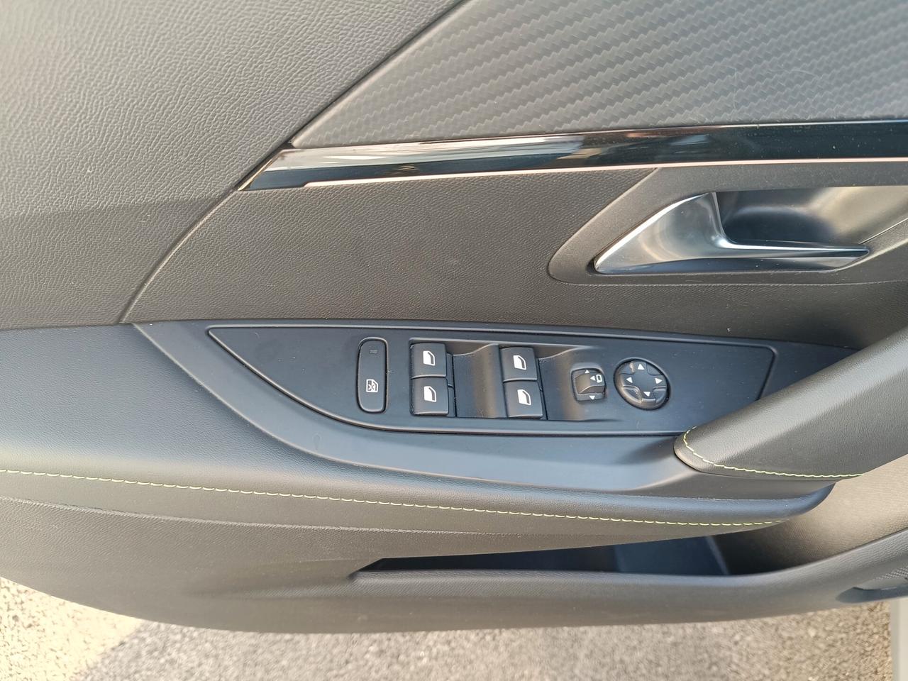 Peugeot 208 PureTech 100 Stop&Start 5 porte GT