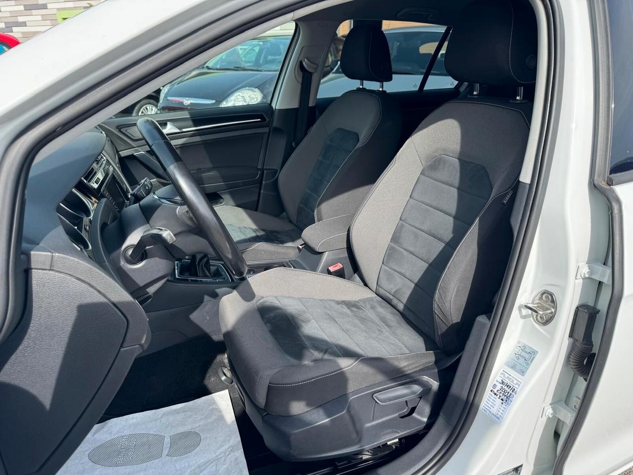 Volkswagen Golf 7 1.6 TDI 105CV 5P HIGHLINE BMT 2014