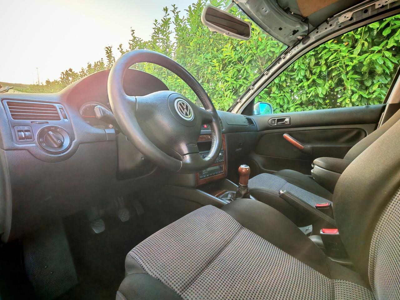 Volkswagen Bora 1.9 TDI/115 CV cat 4motion Highline