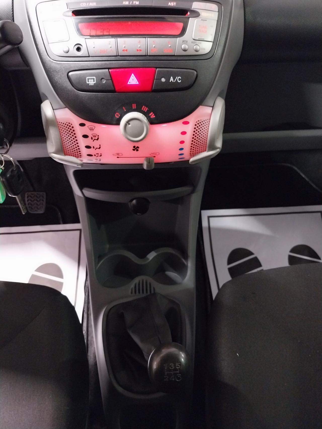 Toyota Aygo 1.0 - ok neopatentati