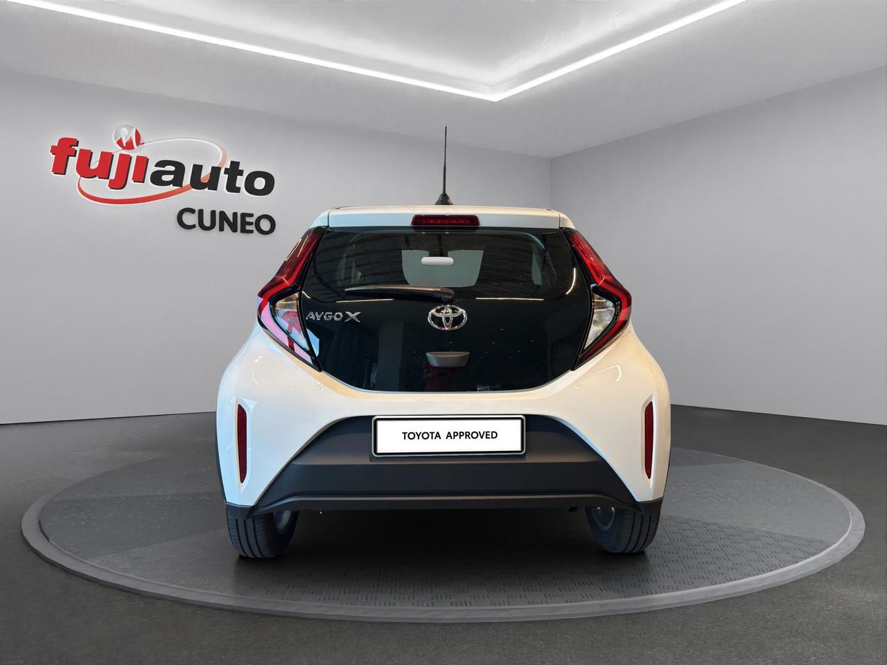 Toyota Aygo X 1.0 Active 72cv