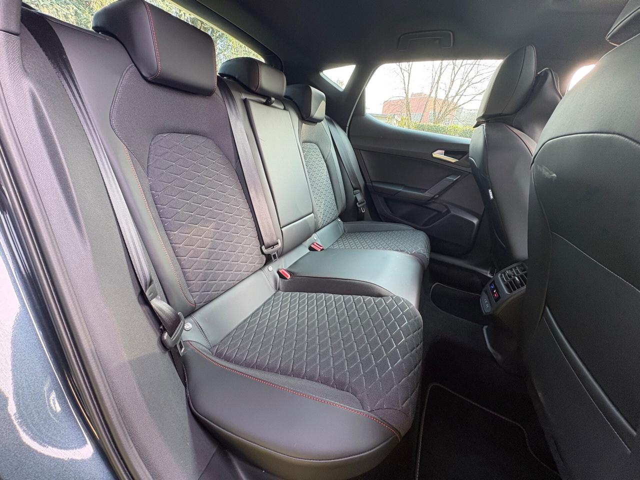 SEAT Leon FR 1.4 e-Hybrid 204 CV DSG - tettuccio panoramico apribile