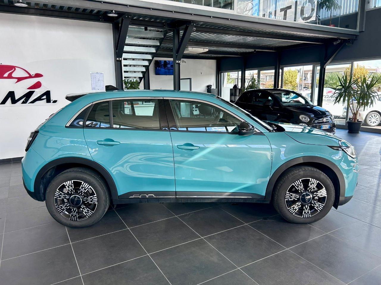 Fiat 600 1.2 hybrid La Prima 145cv auto