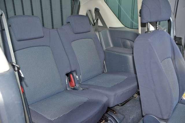 Peugeot 1007 1.4 hdi Trendy * OK NEOPATENTATI *