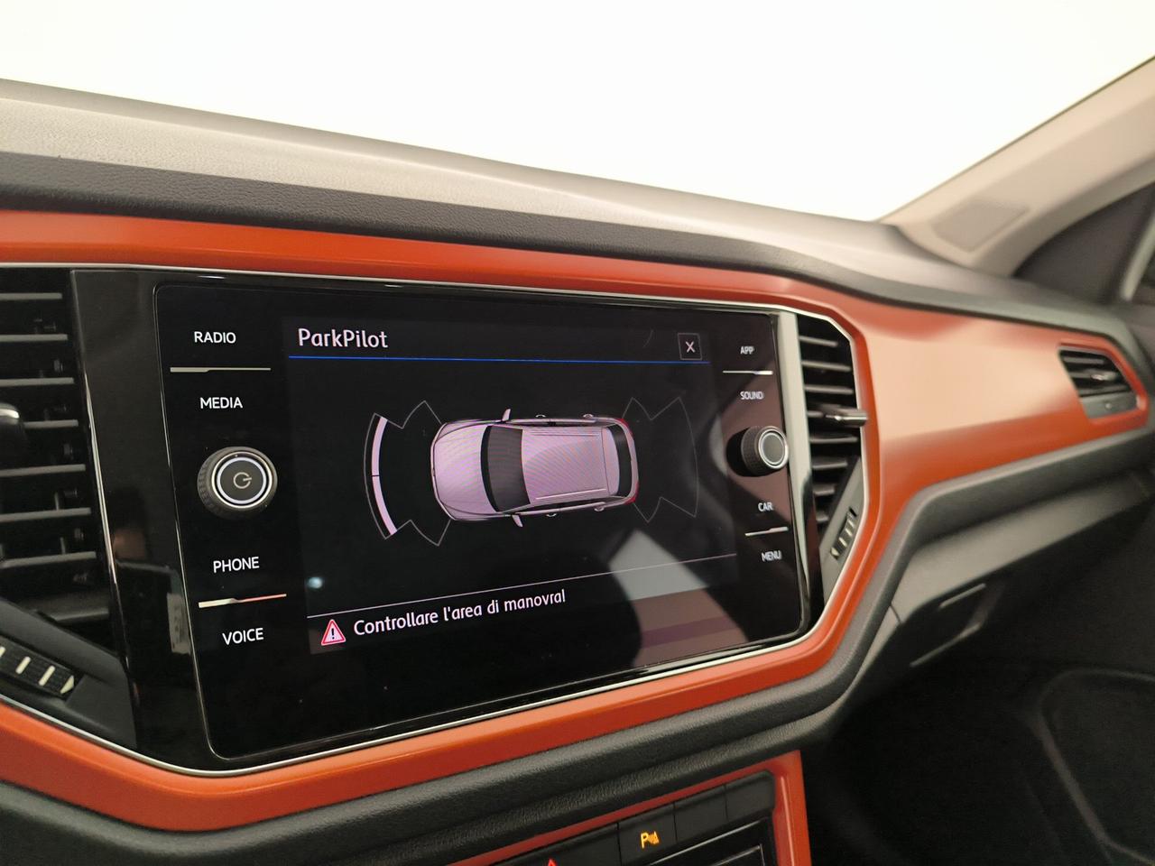 Volkswagen T-Roc 1.6 tdi style