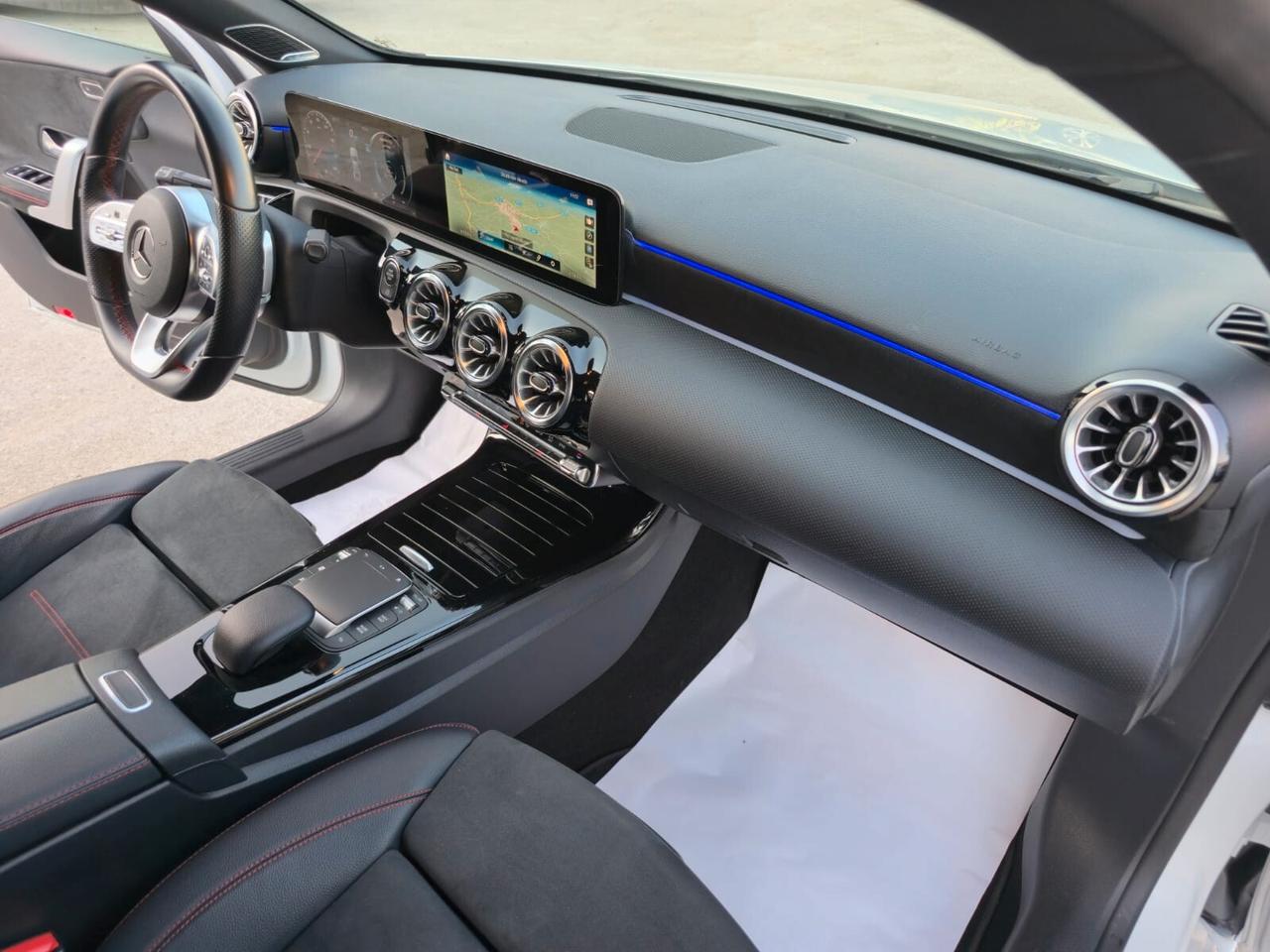 Mercedes-benz Classe A 200d Premium AMG 150cv -2021