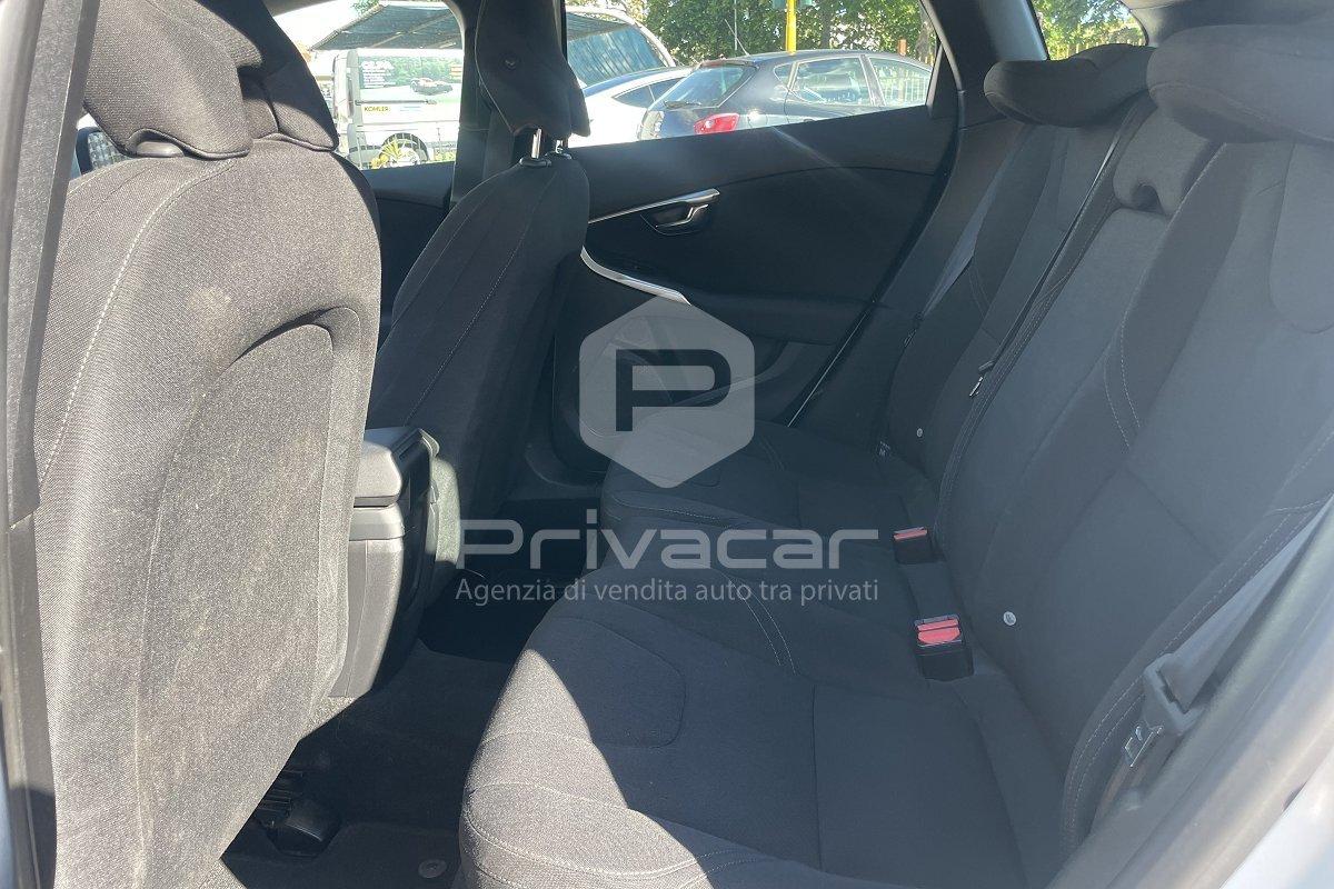 VOLVO V40 D2 1.6 Business