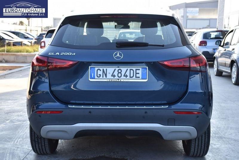 Mercedes-Benz GLA GLA 200 d Automatic Business Extra