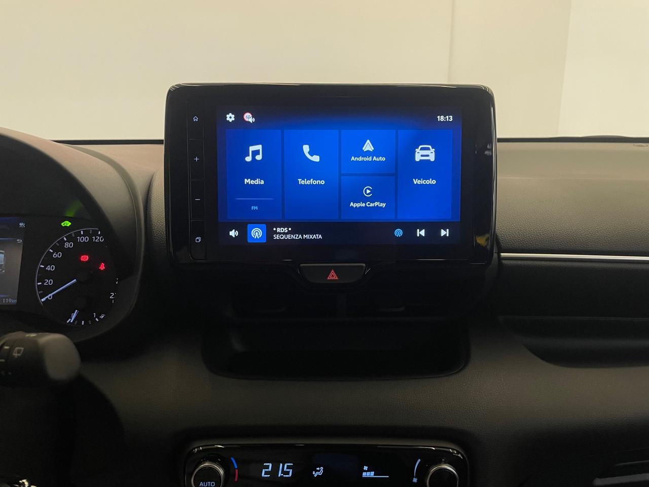 Mazda Mazda2 Hybrid 1.5 VVT e-CVT Full Electric Homura