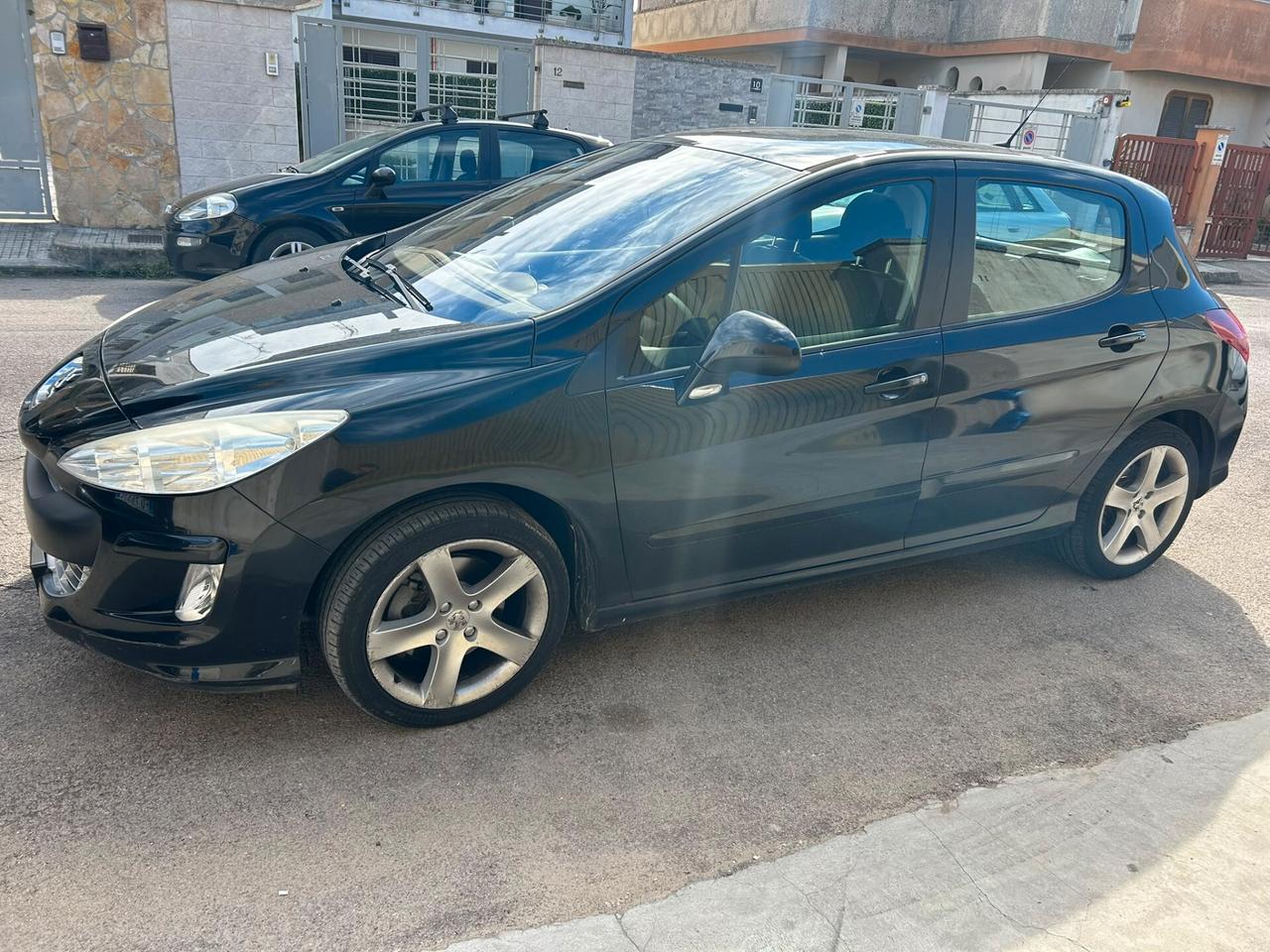 Peugeot 308 2.0 HDI Feline *TETTO