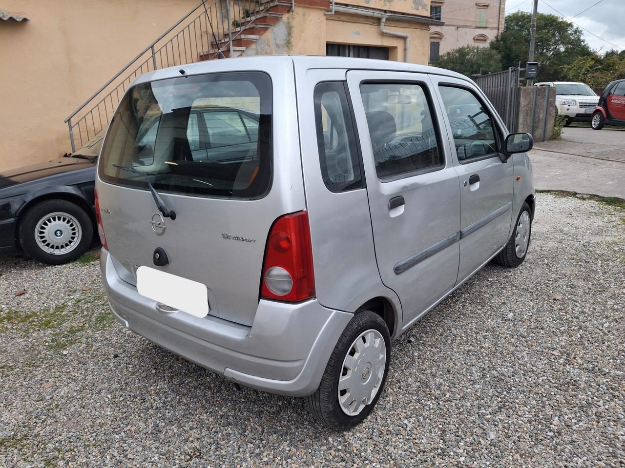 Opel Agila 1.2 16V Club