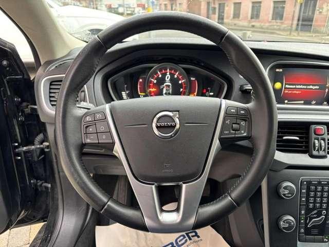 Volvo V40 T2 Business Plus LED-BLUETOOTH