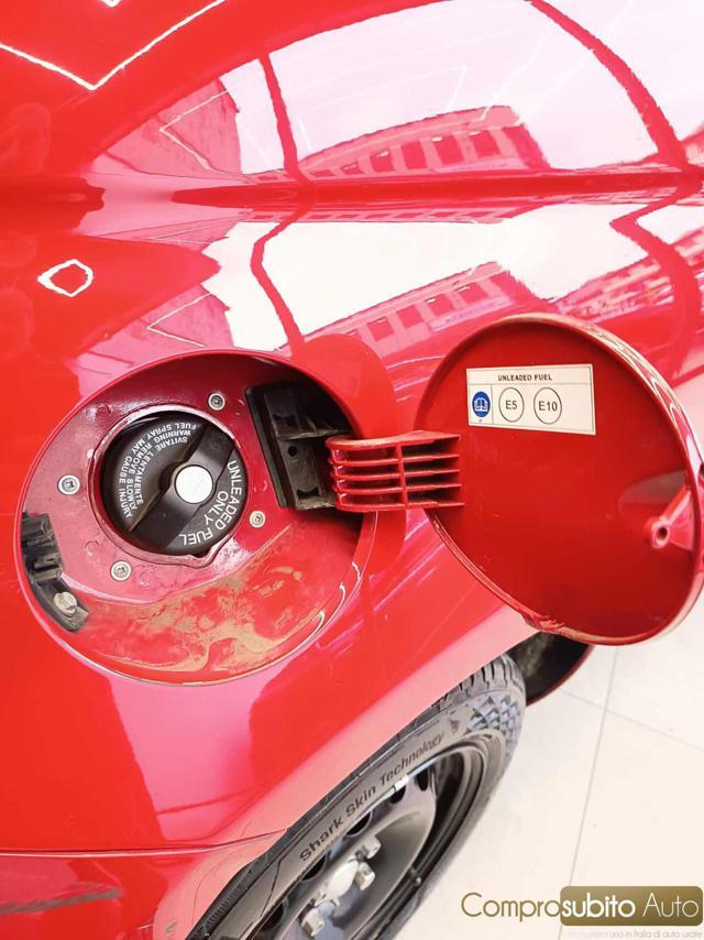 FIAT 500 1.0 Hybrid Red