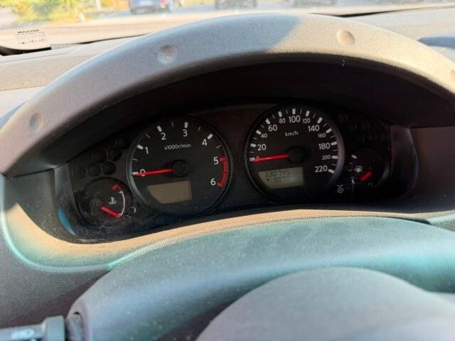 Nissan Navara 2.5 dCi 4 porte Double Cab LE