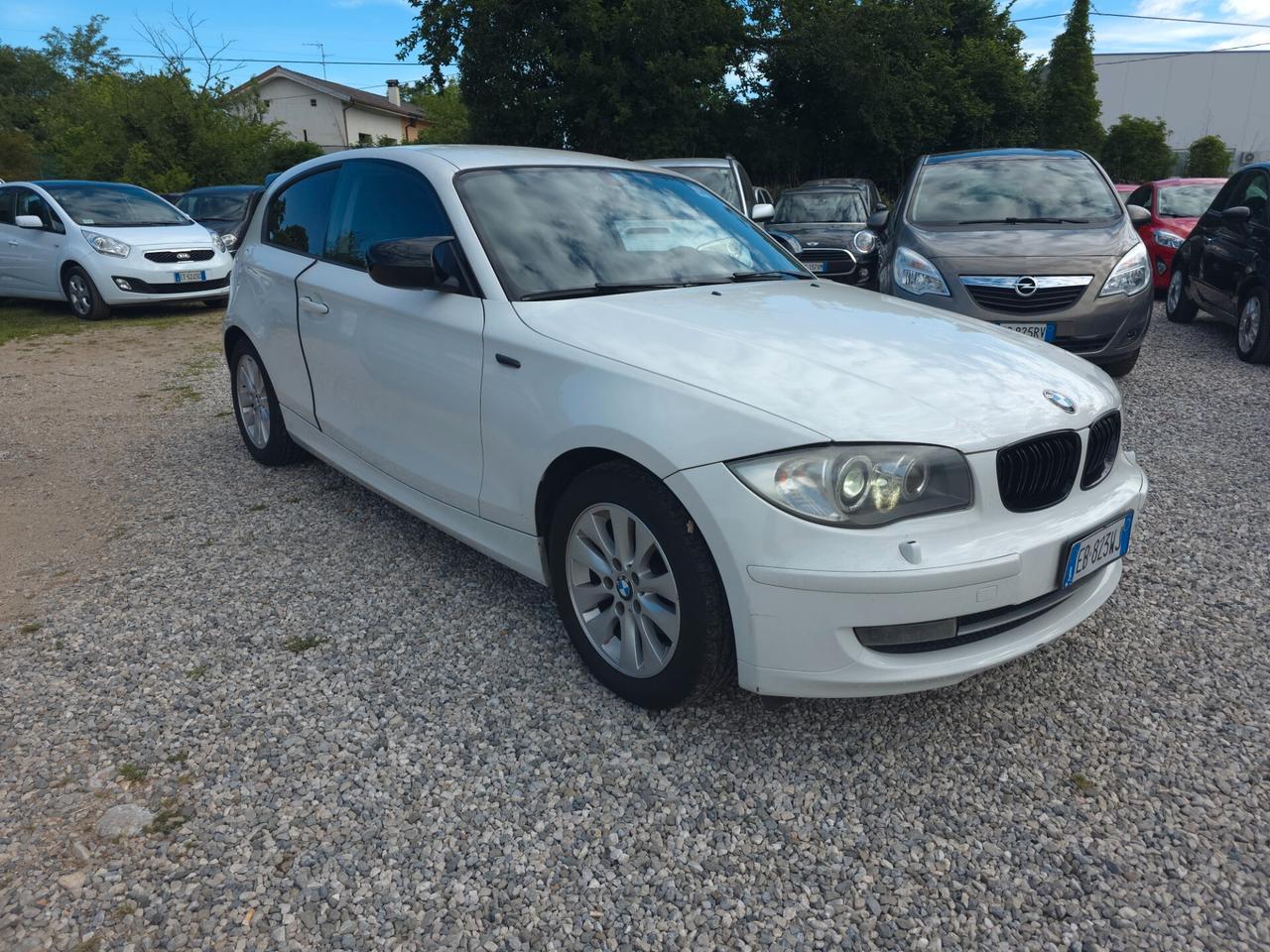 Bmw 116 116d 2.0 116CV cat 3 porte Futura DPF